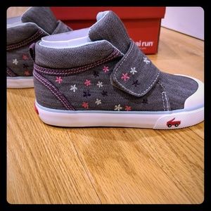 NEW See Kai Run size 10 girls shoes